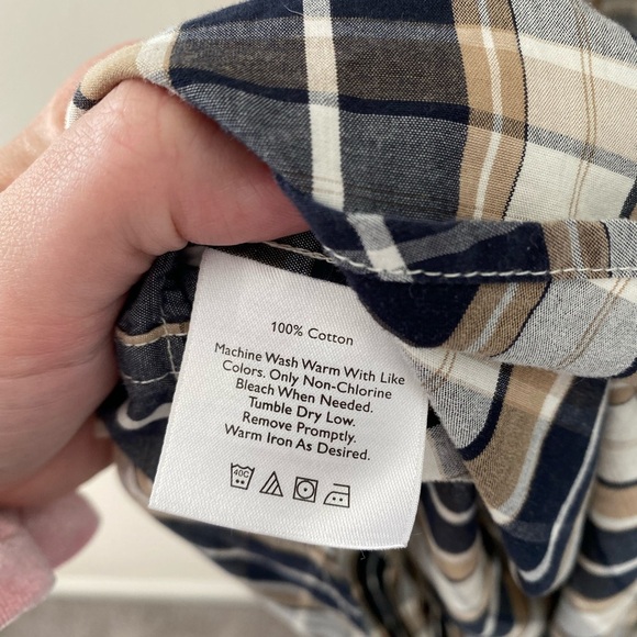 Men's Eddie Bauer - Classic Fit - Plaid Shirt - Navy and Tan - Size XLT - Picture 3 of 4